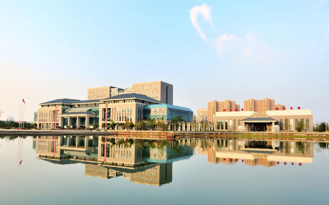 特色专业成都医学院博学博爱精益求精